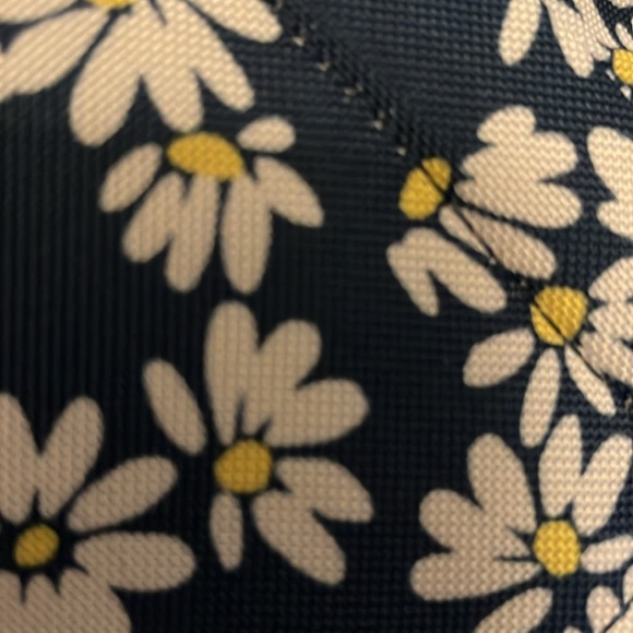 Meet your Posher, Joy - Picture 2 of 2